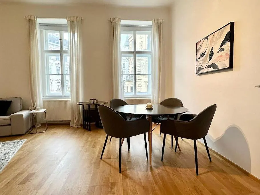 Beautiful Apartment Top Location Vienna 0*,
