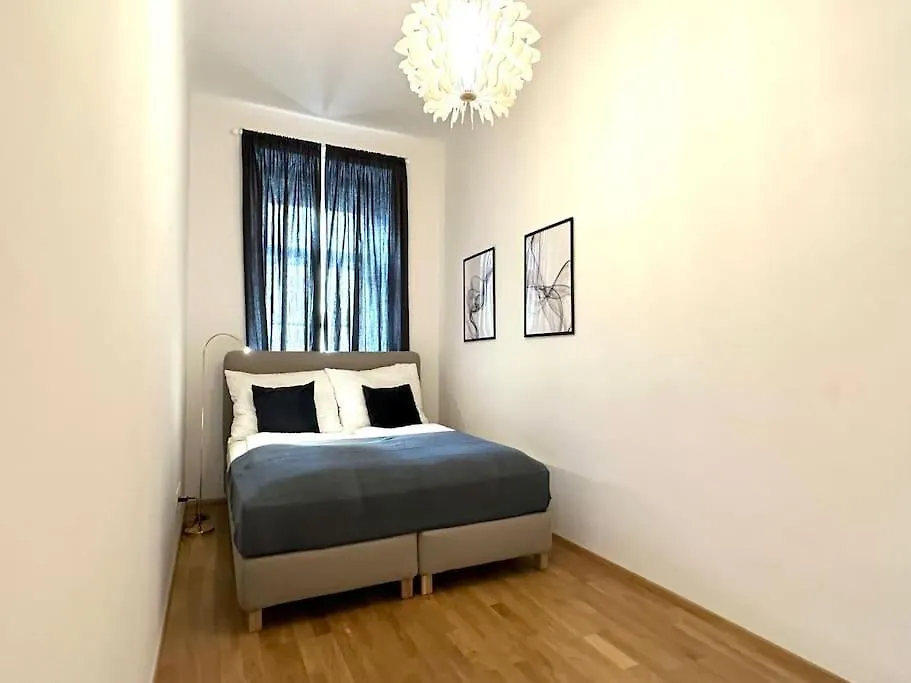 Beautiful Apartment Top Location Vienna Austria