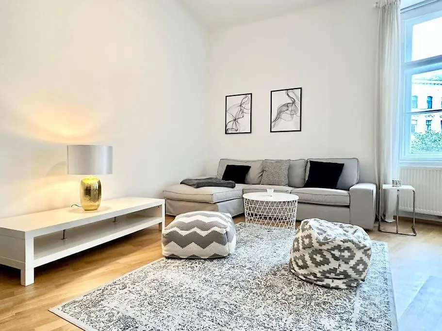 Beautiful Apartment Top Location location